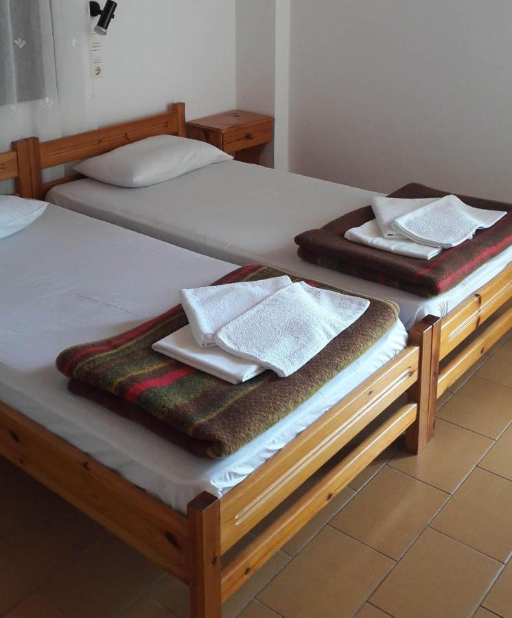 Artemis Rooms Frangocastelo ภายนอก รูปภาพ